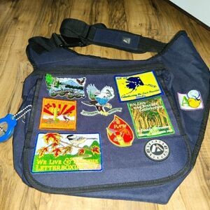 Everest Side Satchel/Purse Cross Body Shoulder Messenger Bag With Patches.*Som